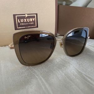 Maui Jim Luxury Collection  Violet Lake Sunglasses